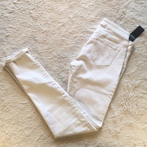 Hollister White Knee Rips Super Skinny Jeans